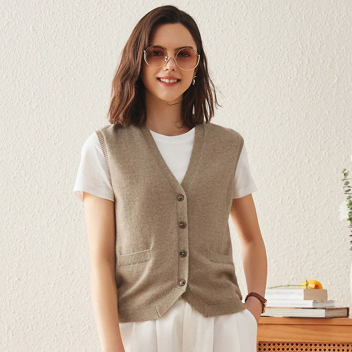 100% Cashmere Button Down Faux Pockets Vest