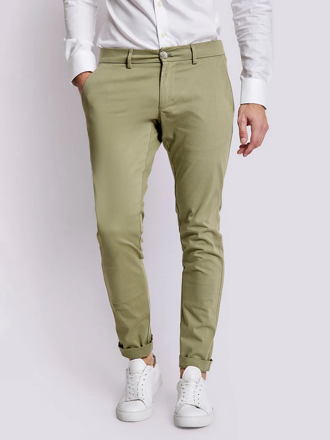 Bruun & Stengade Men Green Solid Slim Fit Trouser