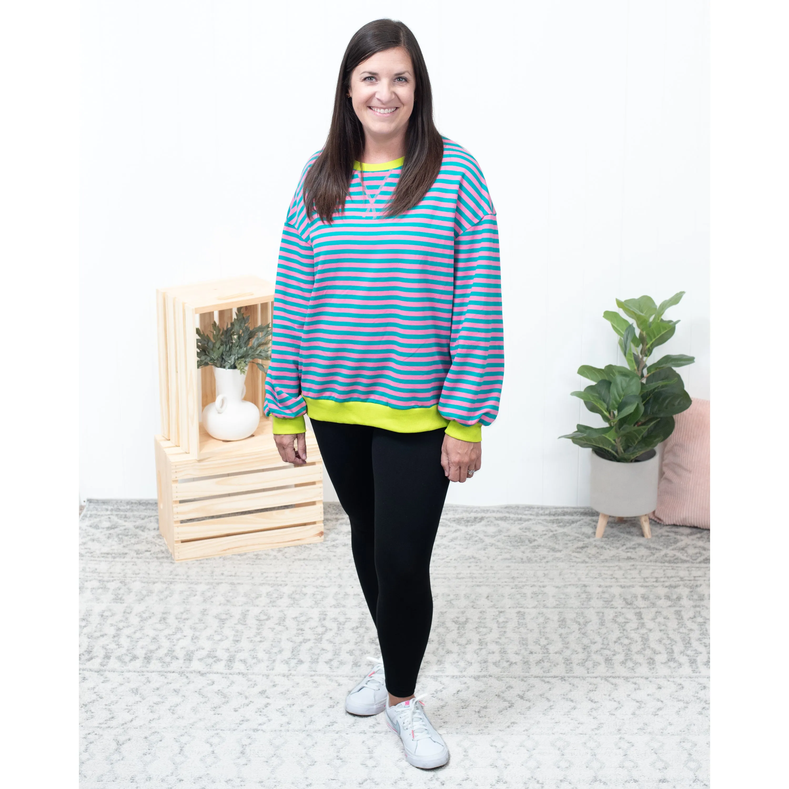 Casual Charm - Stripe Contrast Edge Oversized Sweatshirt