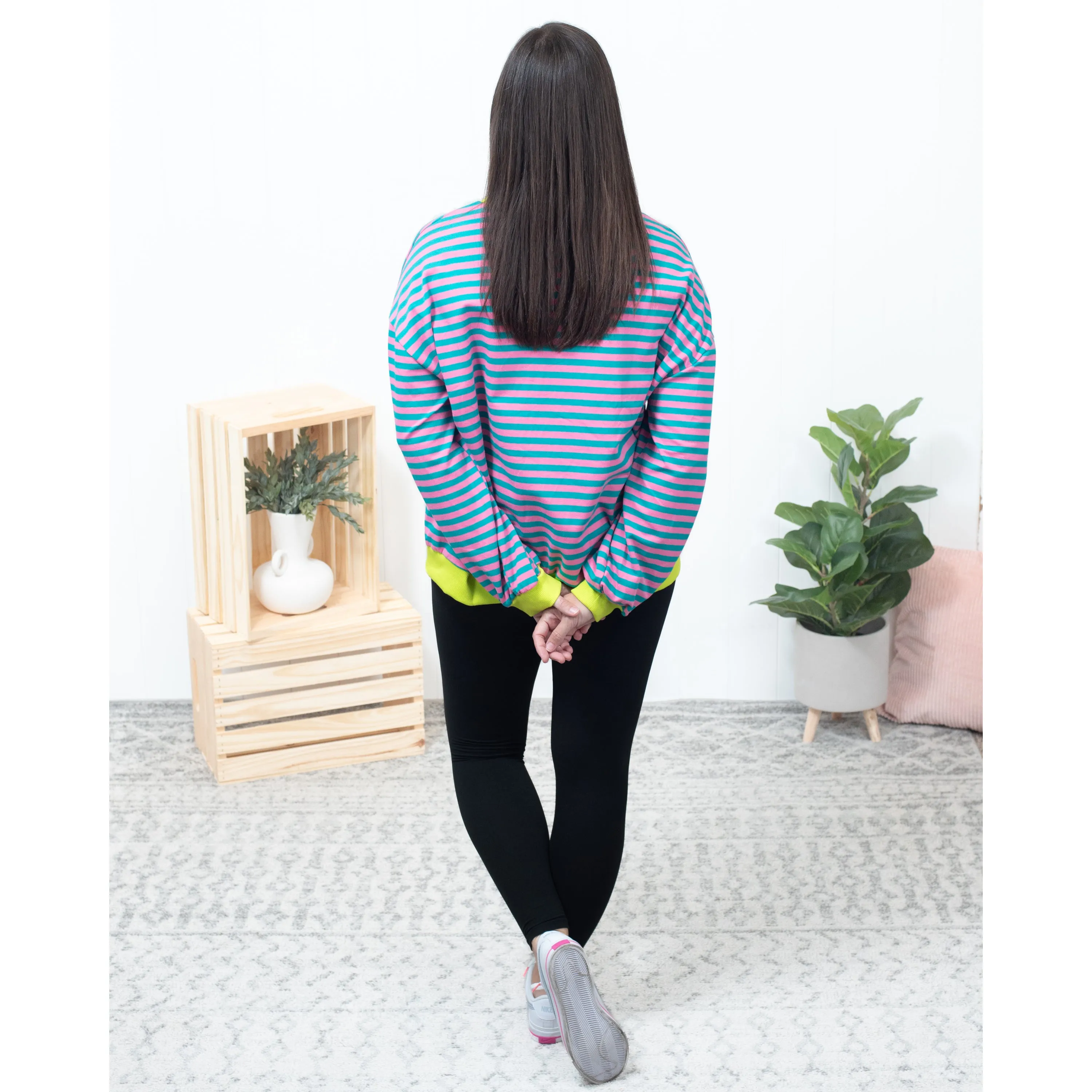 Casual Charm - Stripe Contrast Edge Oversized Sweatshirt