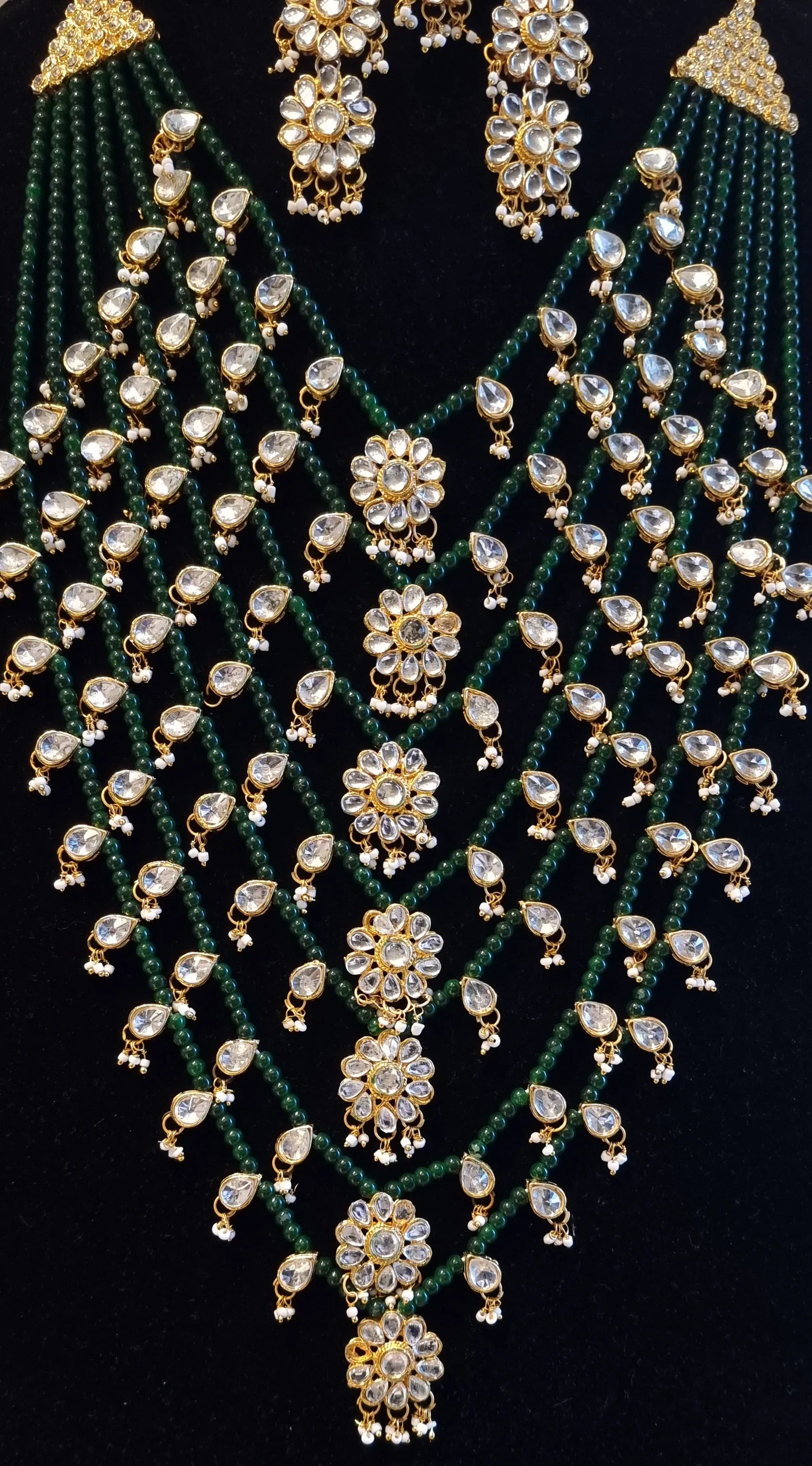 Indian Ethnic Kundan Jadau GoldPlated 7 layered malaa with Earring & tikka.