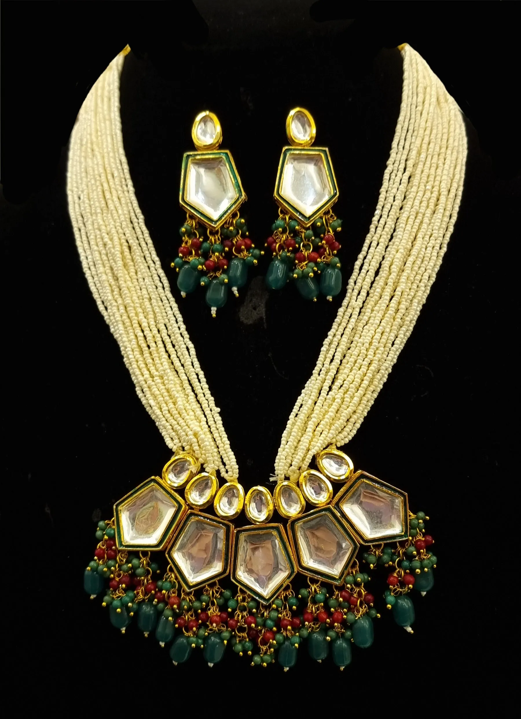 Meenakaari Kundan Beaded Multi Layered Pearl Strands Set.