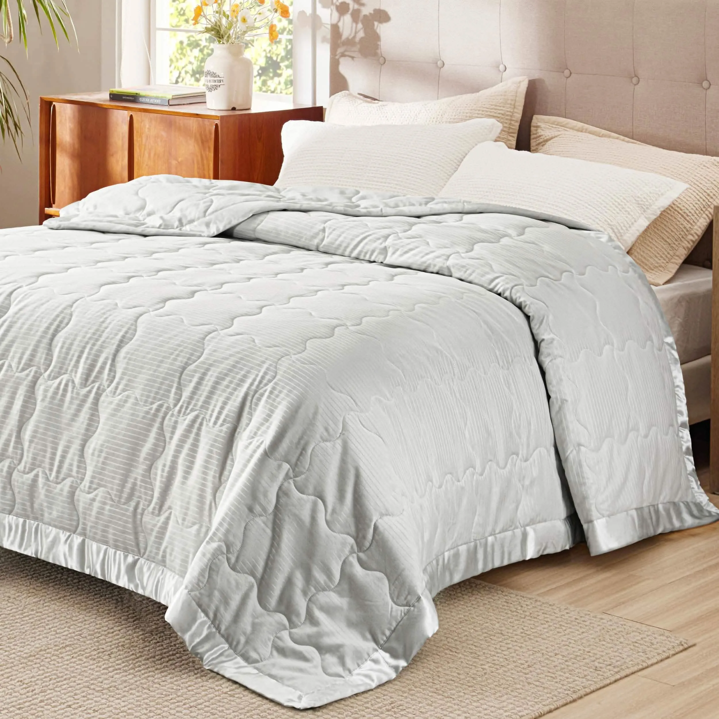 Quilted Bed Blanket