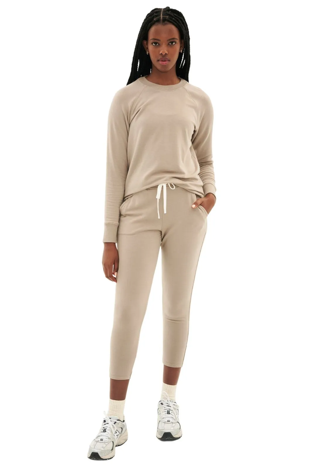 Reena 7/8 Fleece Sweatpant, Latte