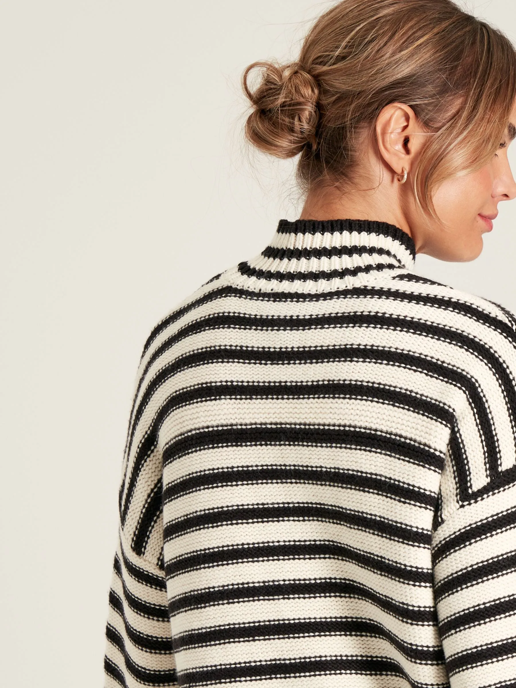 Tandie Stripe Jumper - Black/Cream