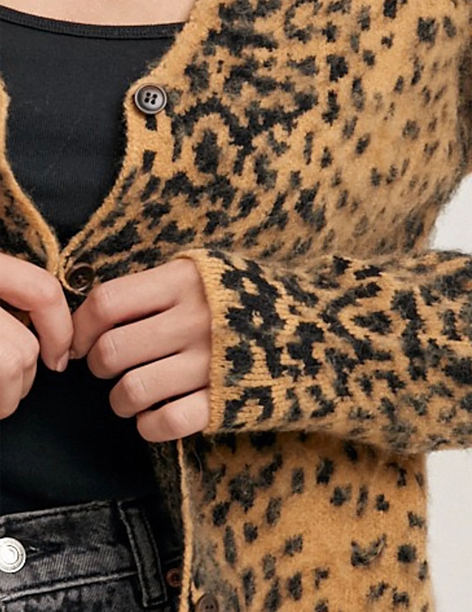 Tegan Fuzzy Leopard Print Cardigan