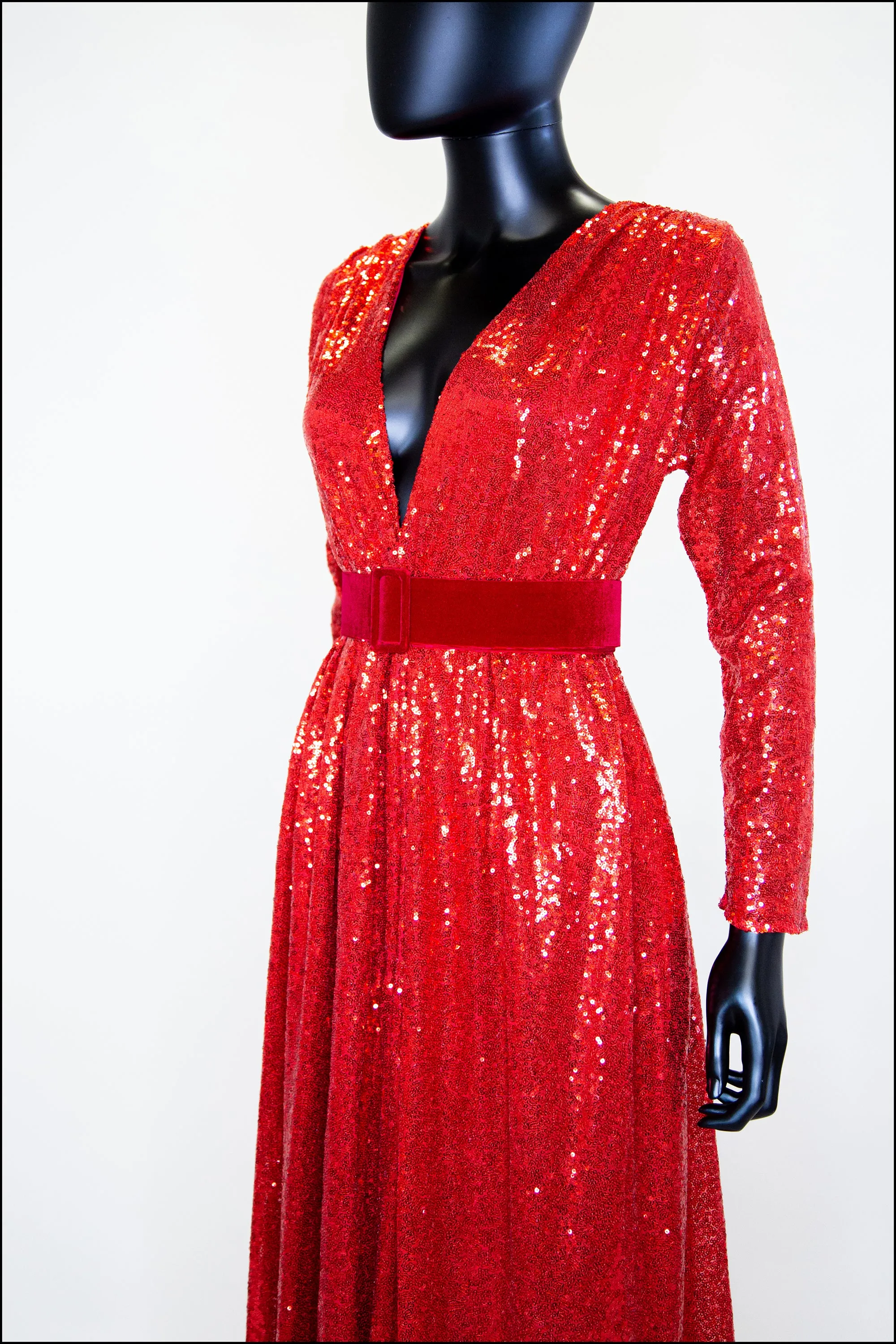 Vampess - Red Sequin Maxi Gown