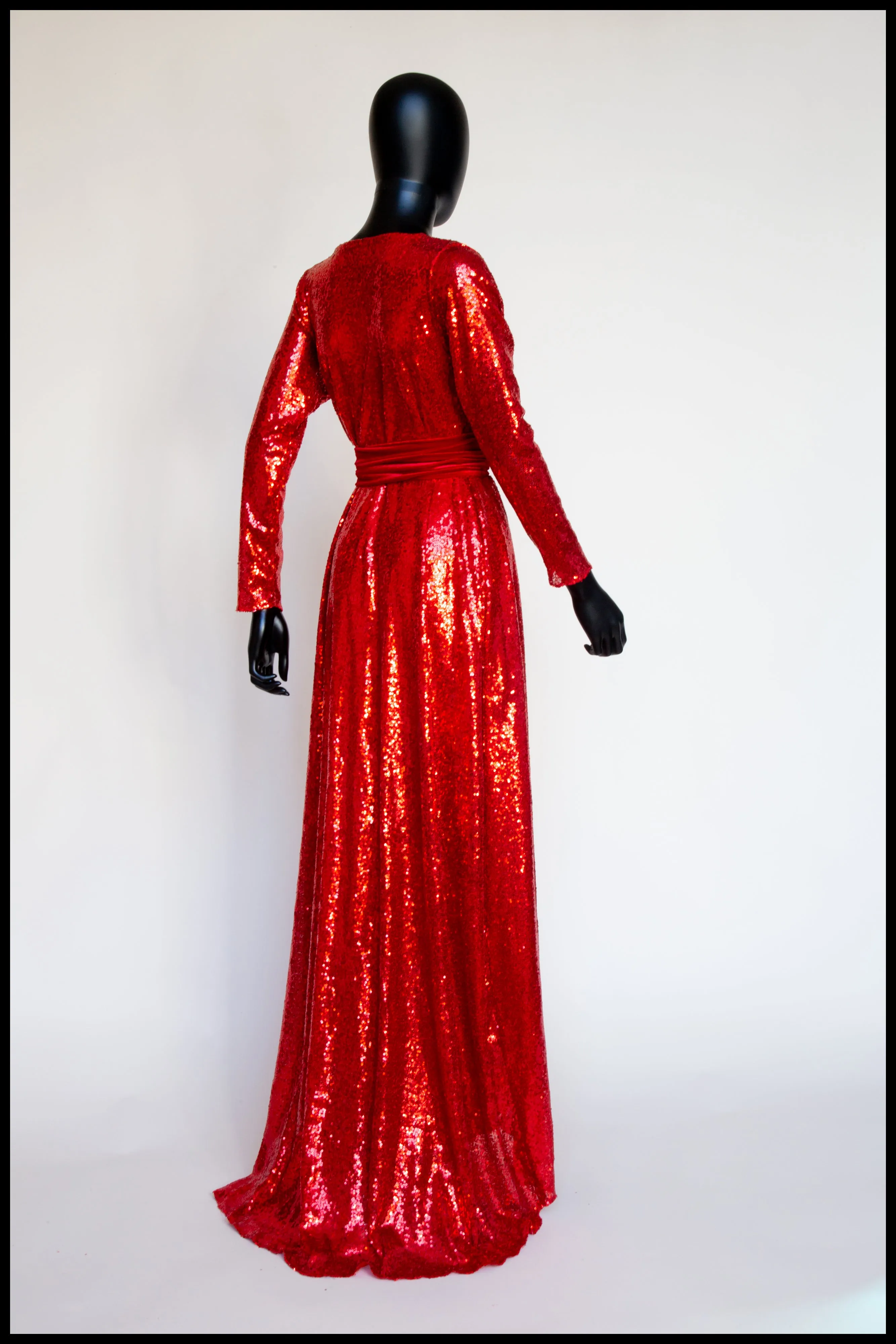 Vampess - Red Sequin Maxi Gown